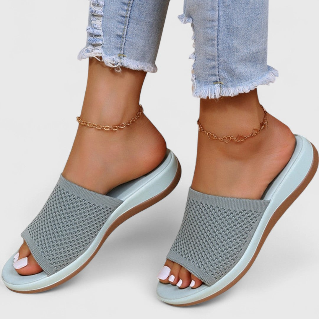 Afenra - Γυναικείες παντόφλες με αερισμό και ορθοπεδική προσαρμογή